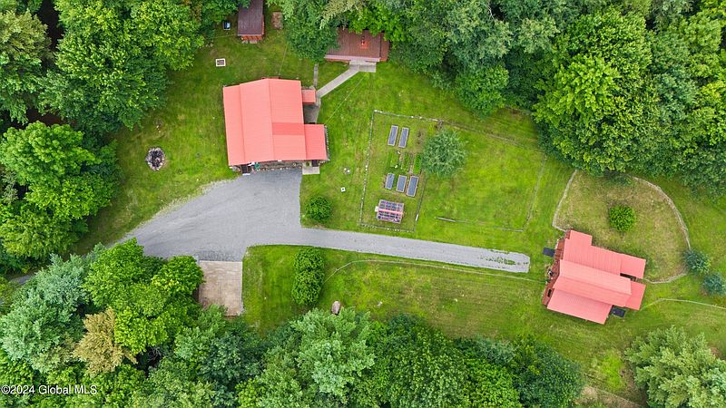 4th image of 279 Ballou Road