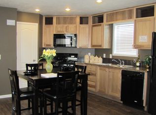 327 Birch Pkwy, Westville, IN 46391