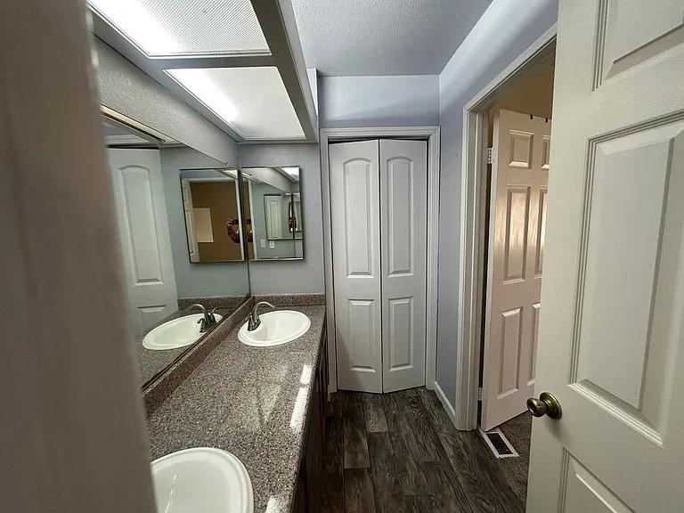 401 Tepatitlan Ct — Photo 19