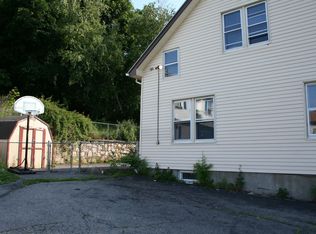 150 Norfolk St, Worcester, MA 01604