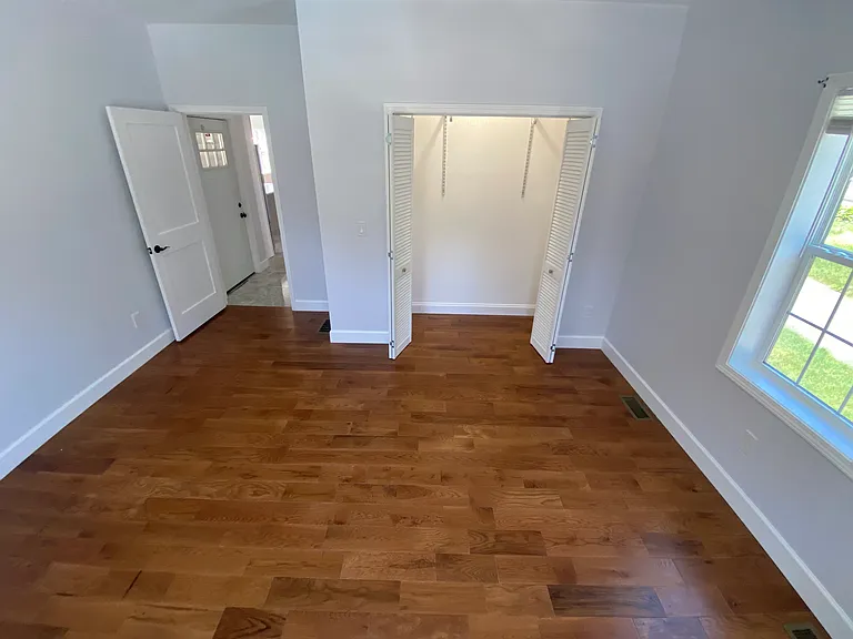 1472 Somerset Ave #1 — Photo 10
