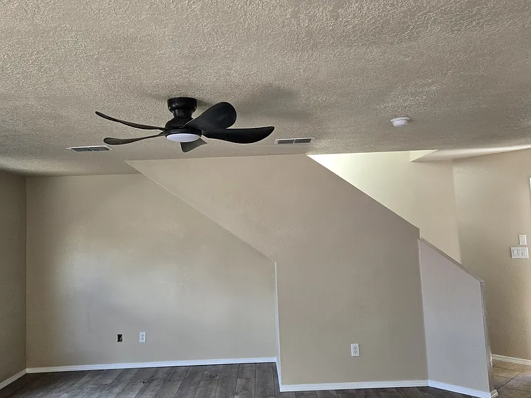 3308 Mountainside Pkwy NE — Photo 1