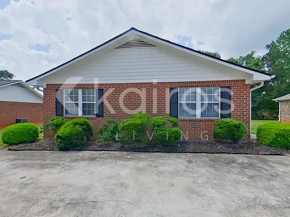 110 Fawn Dr, Athens, GA 30605