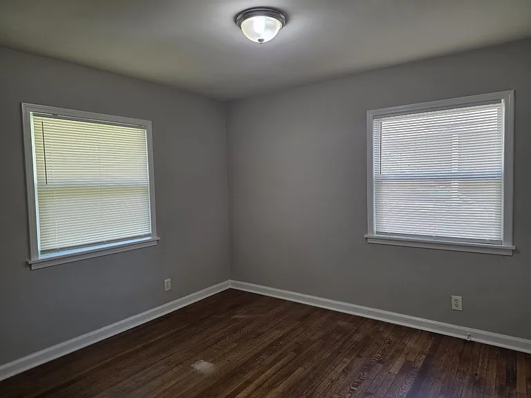 1486 Patterson St — Photo 17