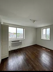 Rented by Celine Moradof-Nazarian, LREB