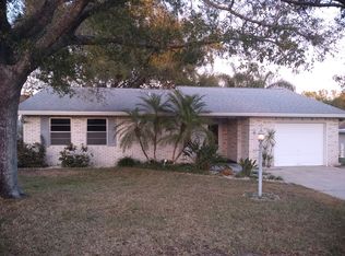 4 Cottonwood Dr, Davenport, FL 33837