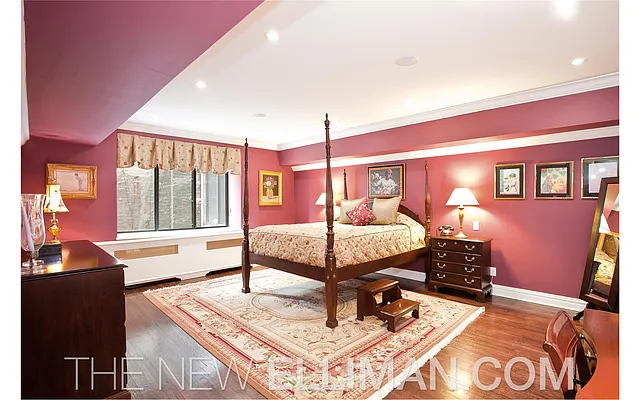 Sold by Douglas Elliman | media 14