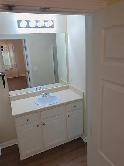 4247 Youngstown Cir #4247 — Photo 14