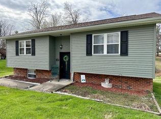 82 Twin View Ln, Huntington, WV 25704
