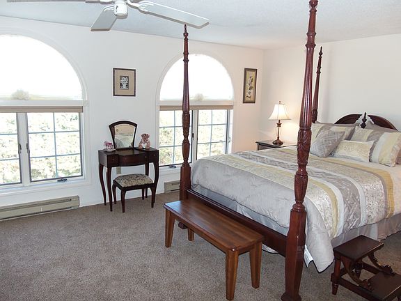 NATURAL LIGHT IN MASTER