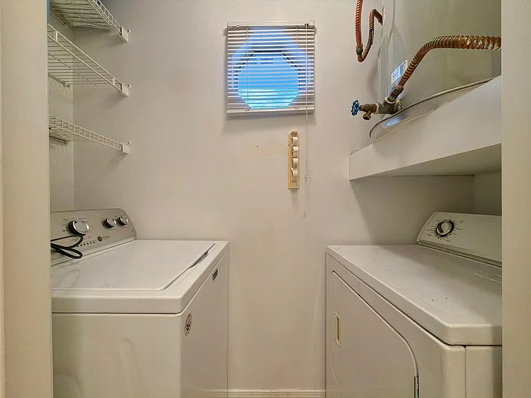 501 W 26th St #308 — Photo 17