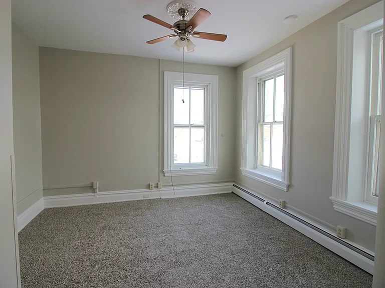 344 Hodgson St #3 — Photo 11