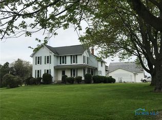 7103 Kramer Rd E, Bowling Green, OH 43402