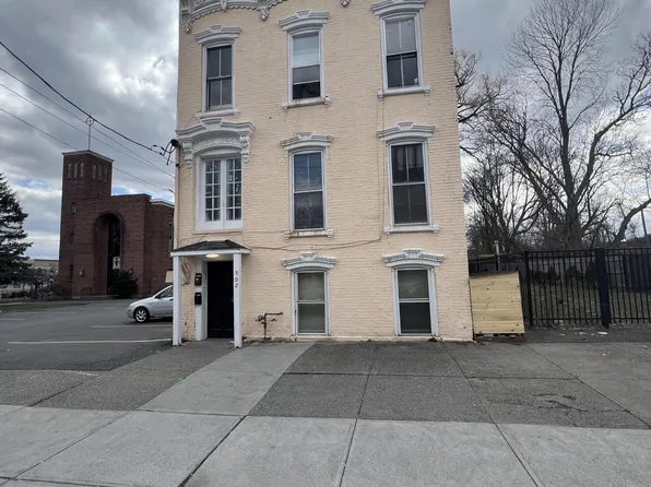502 Clinton Avenue, Albany, NY 12206
