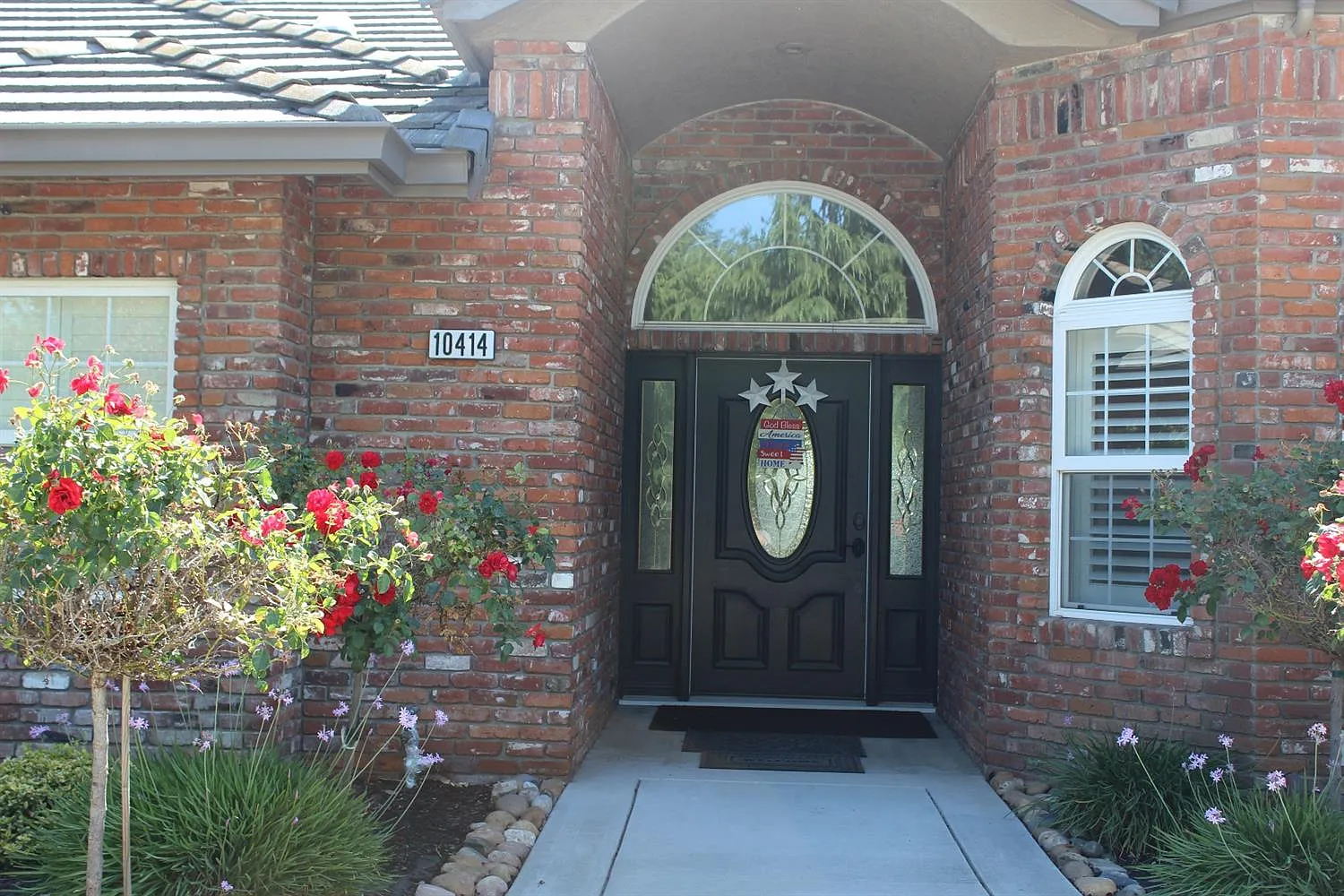 10414 Oakwilde Ave photo 1