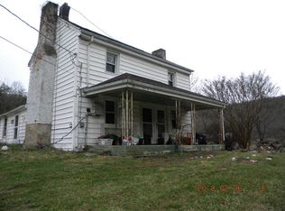 472 Hogan Hollow Rd, Troutville, VA 24175