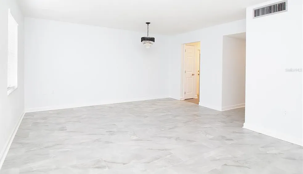 1 bed, 1.0 bath, 741 sqft, $1,600 — Photo 4