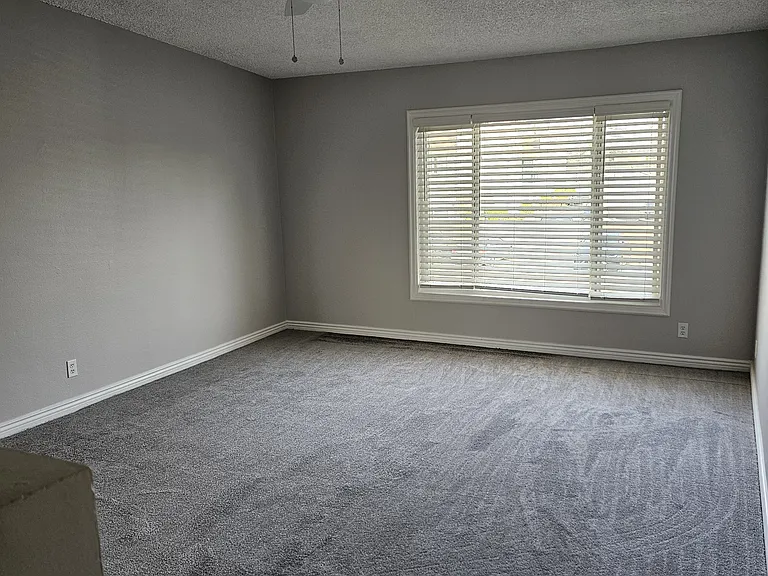 Artesia Blvd — Photo 2