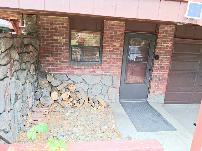 2981 Fall River Rd #1 — Photo 5