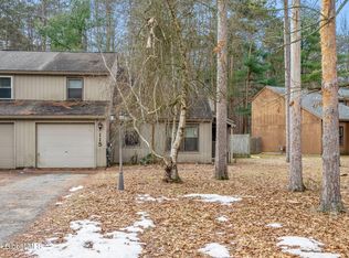 115 Arrow Wood Pl, Malta, NY 12020