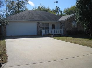 814 Marcus St, Bentonville, AR 72712