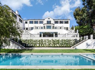 419 Saint Cloud Rd, Los Angeles, CA 90077