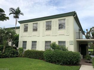 113 Bobolink Way #113B, Naples, FL 34105