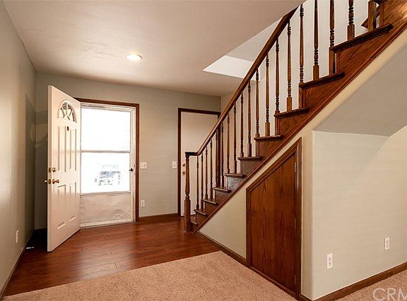 5th image of 436 E Fairway Blvd