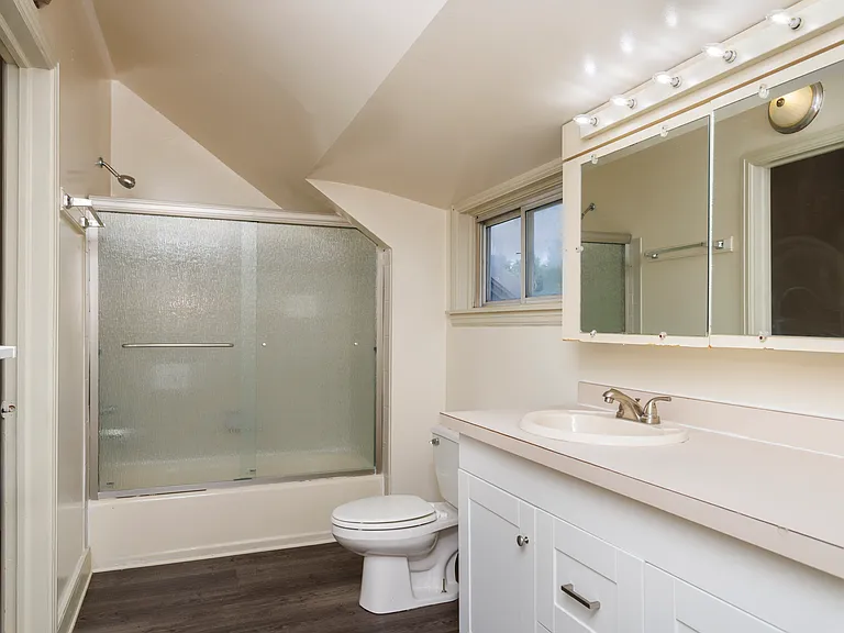 Overbrook Court apartments — Photo 26