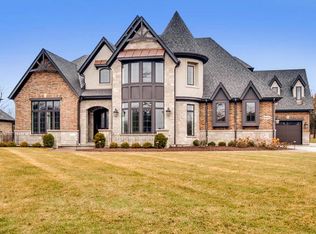 8048 Hamilton Ave, Burr Ridge, IL 60527