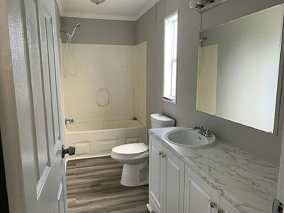 4th image of 318 N Four Seasons Rd #318