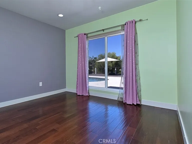 4347 Coronet Dr — Photo 15