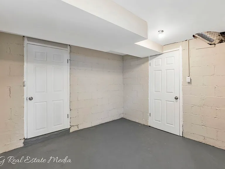 6253 Sturdy Ave — Photo 11