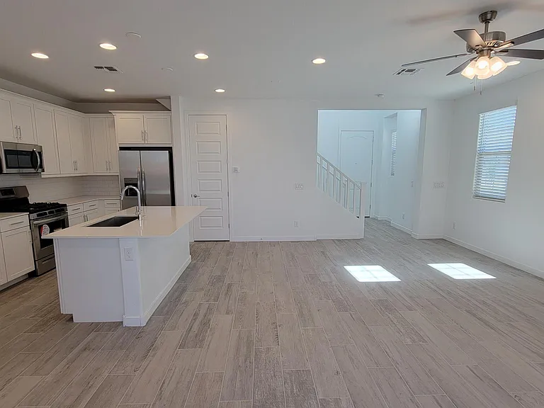 9923 E Tiburon Ave — Photo 4