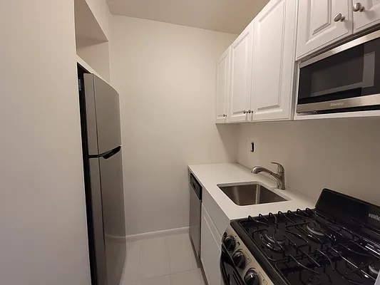 Rented by Compass | media 4
