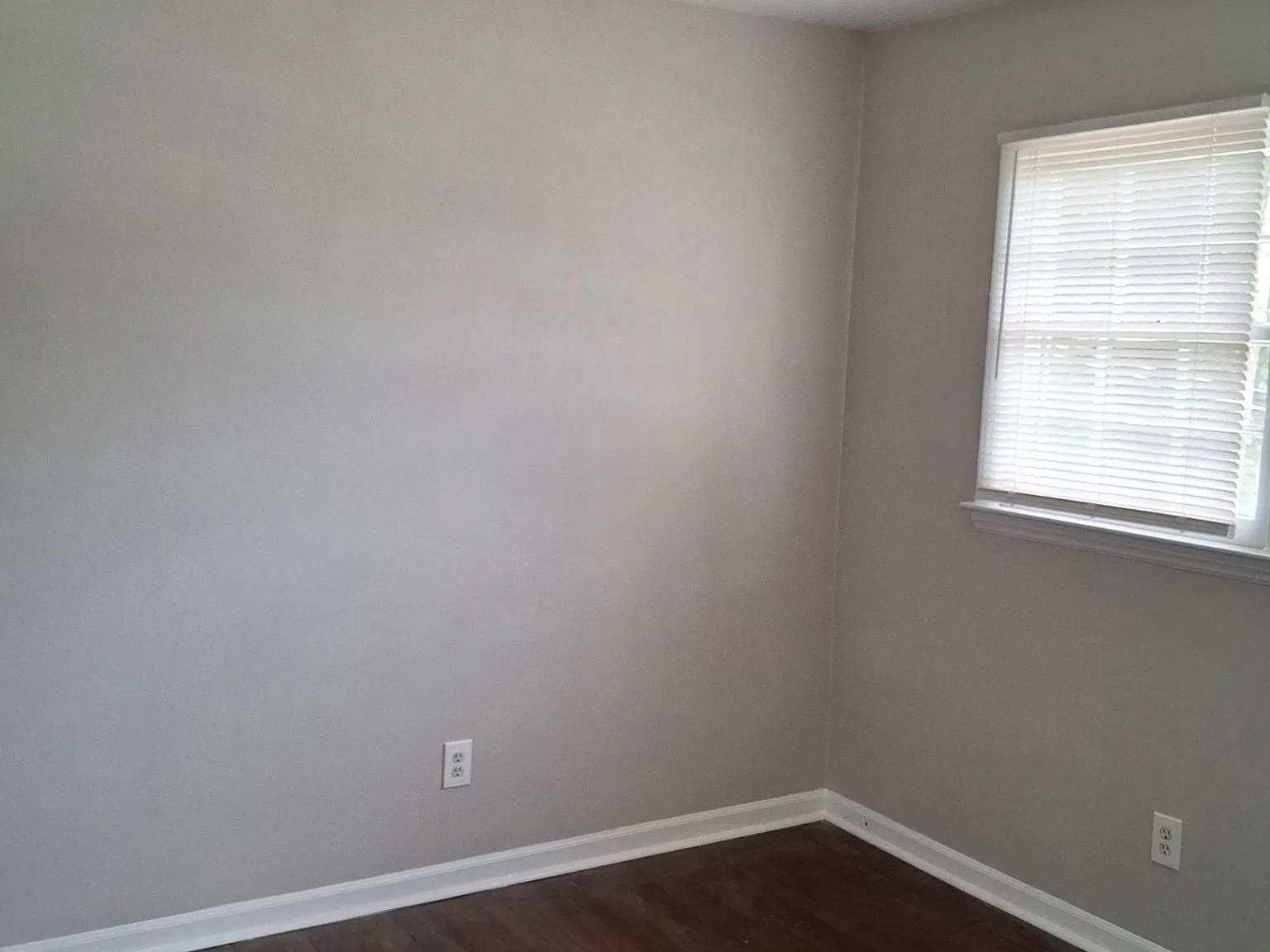 200 Greenbriar Townhomes — Photo 3