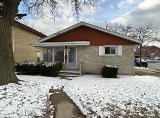 7335 W Hampton Ave, Milwaukee, WI 53218