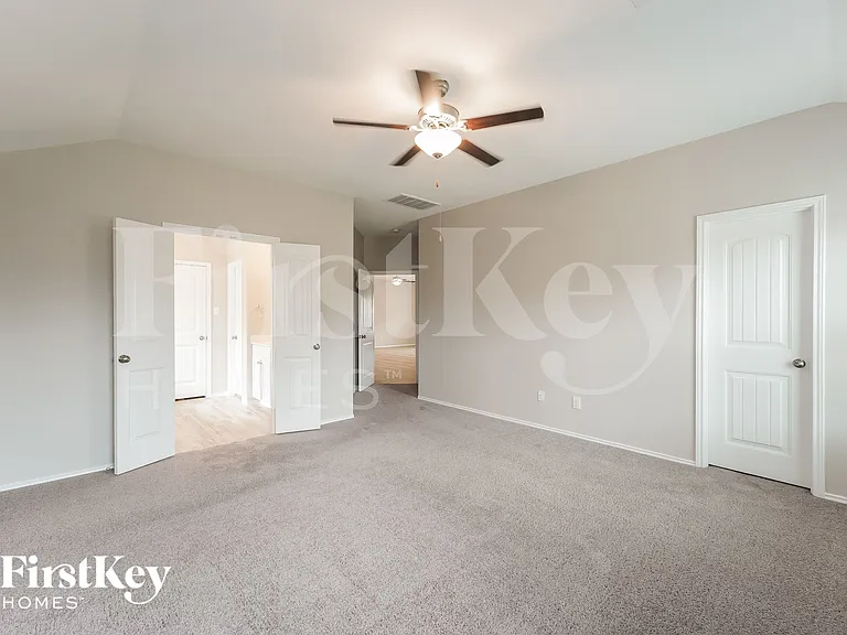 3211 Calla Lily Trl — Photo 10