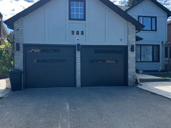243 Orchard Heights Blvd, Aurora, ON L4G 5A2