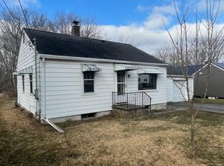 806 S McClellan St, Warsaw, IN 46580