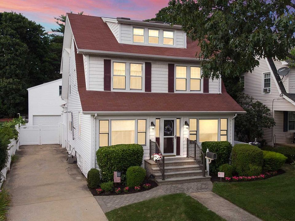 1st image of 44 Wilson St