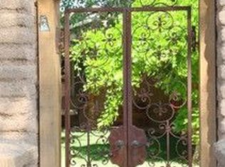 8925 Ortega Ct NW, Los Ranchos De Albuquerque, NM 87114
