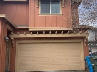 2233 Versailles St, Santa Rosa, CA 95403