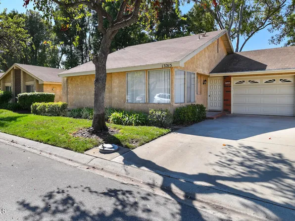 13215 Village 13, Camarillo, CA 93012