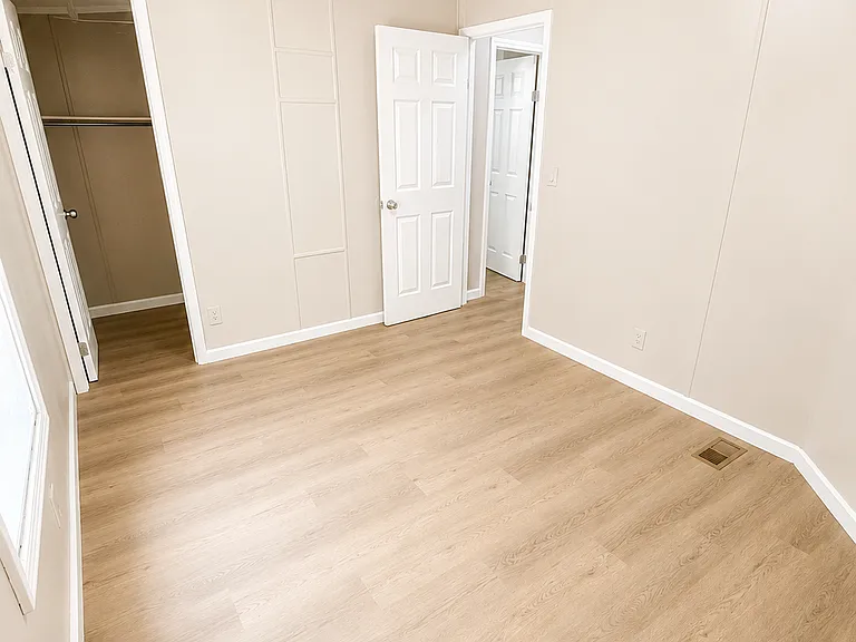 3120 Powell Dr — Photo 8