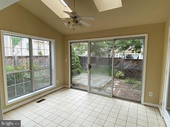 4th image of 8535 Tindal Springs Dr