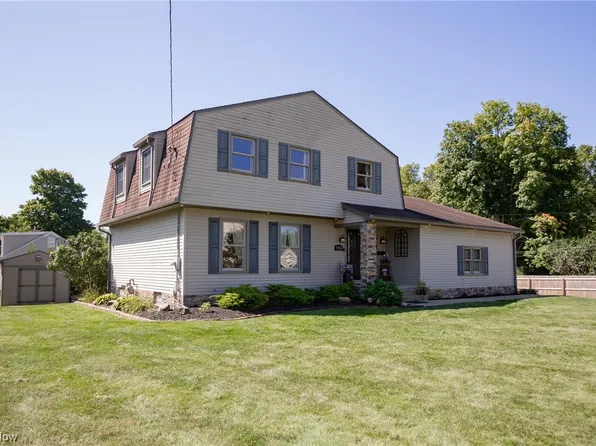 7762 Indian Trl, Poland, OH 44514