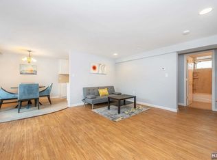 20-24 Terhune St, Bergenfield, NJ 07621