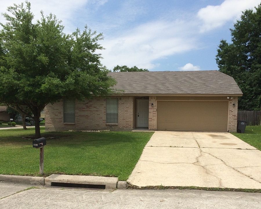 578684 _front_04182015