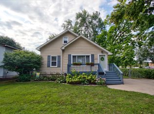 2253 Dorothea Rd, Berkley, MI 48072